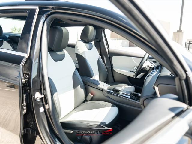 2022 Mercedes-Benz A 220 A 220