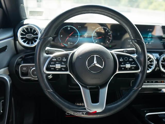 2022 Mercedes-Benz A 220 A 220