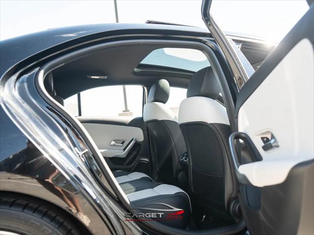 2022 Mercedes-Benz A 220 A 220