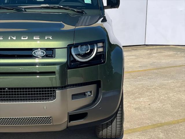 2026 Land Rover Defender P300 S
