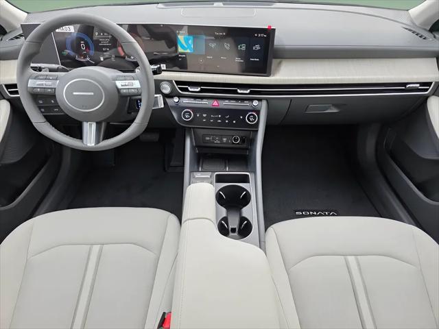 2026 Hyundai Sonata Hybrid SEL