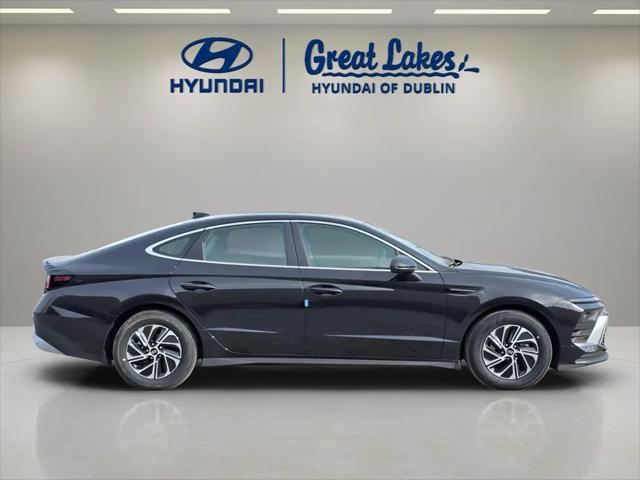 2026 Hyundai Sonata Hybrid Blue