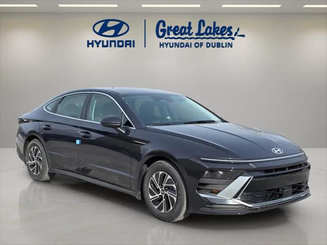 2026 Hyundai Sonata Hybrid Blue