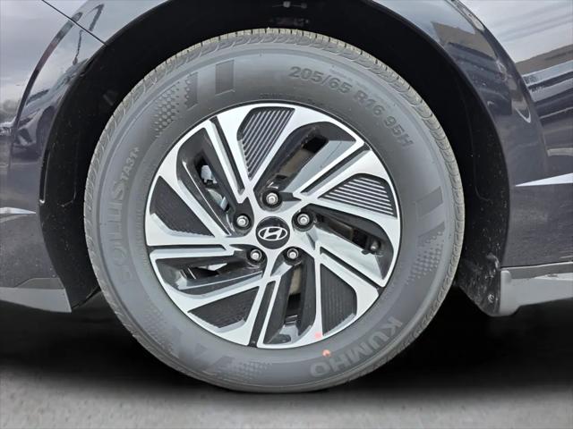 2026 Hyundai Sonata Hybrid Blue