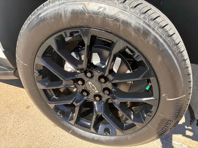 2026 Chevrolet Suburban LS, RWD