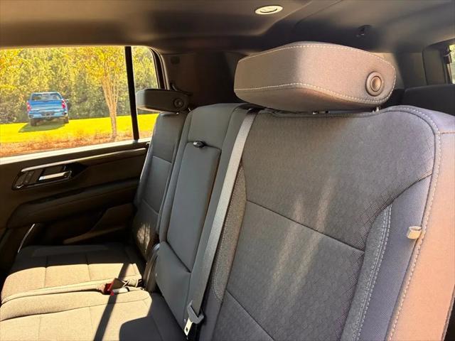 2026 Chevrolet Suburban LS, RWD