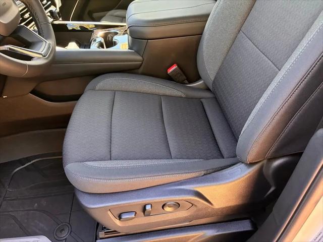 2026 Chevrolet Suburban LS, RWD