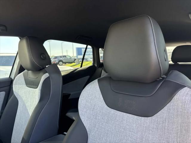 2025 Volkswagen ID.4 AWD Pro