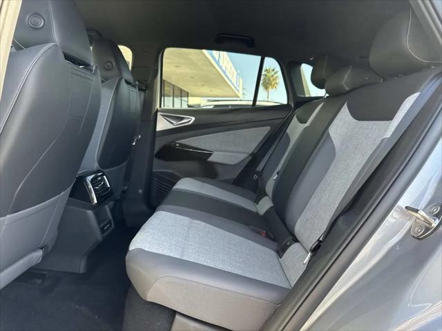 2025 Volkswagen ID.4 AWD Pro