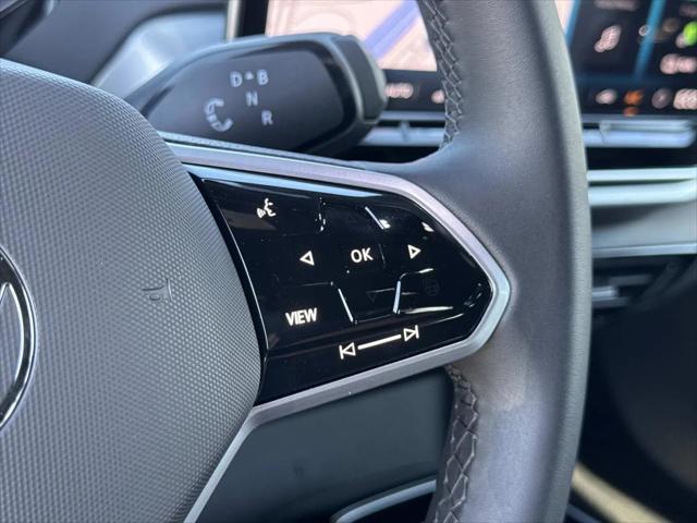 2025 Volkswagen ID.4 Pro