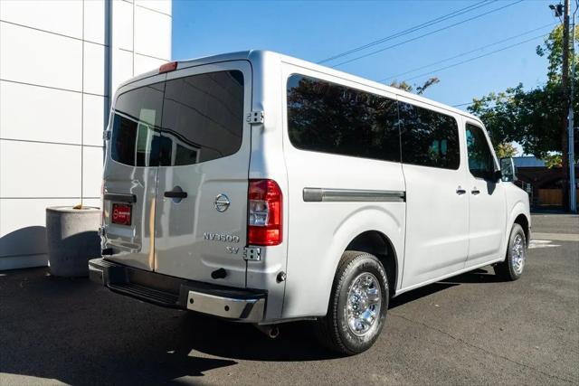 2020 Nissan 3500 SV