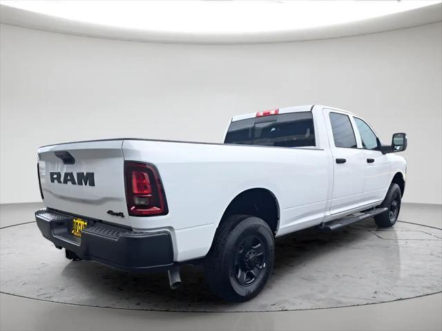 2026 Ram 3500 Tradesman Crew Cab 4x4 8' Box