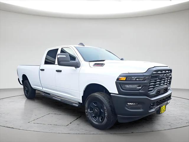 2026 Ram 3500 Tradesman Crew Cab 4x4 8' Box