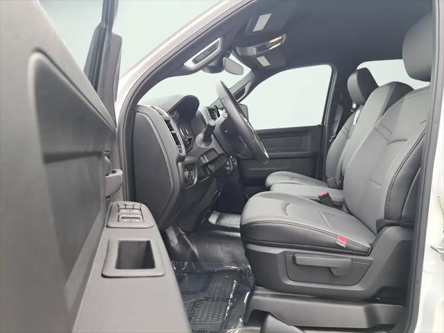 2026 Ram 3500 Tradesman Crew Cab 4x4 8' Box
