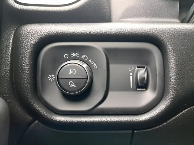 2026 Ram 3500 Tradesman Crew Cab 4x4 8' Box