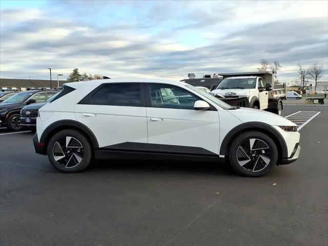 2025 Hyundai IONIQ 5 SE