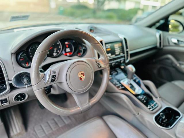 2013 Porsche Cayenne Base