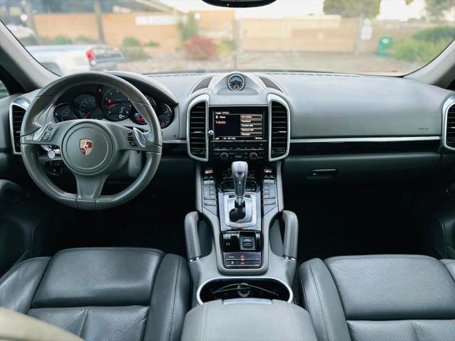 2013 Porsche Cayenne Base