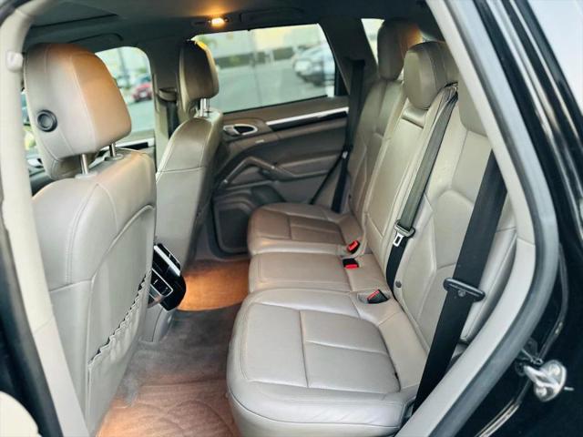 2013 Porsche Cayenne Base