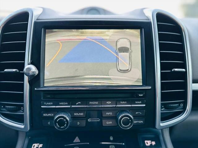 2013 Porsche Cayenne Base