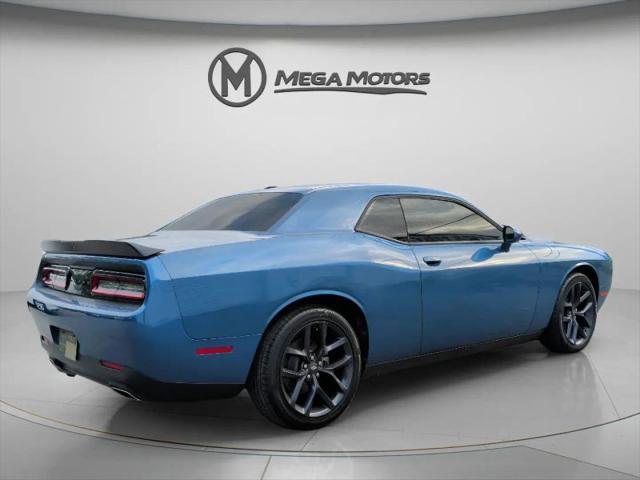 2022 Dodge Challenger SXT