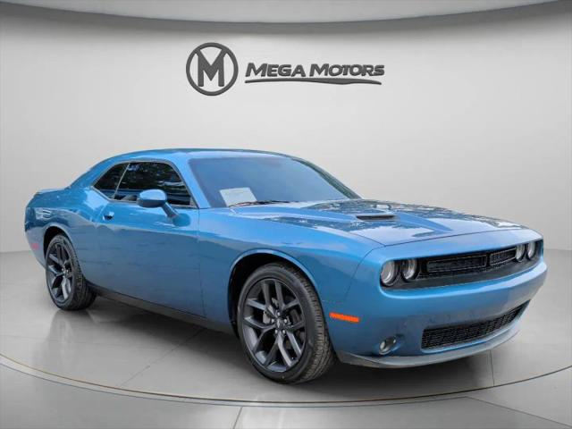 2022 Dodge Challenger SXT