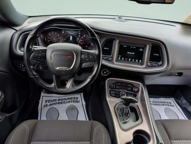 2022 Dodge Challenger SXT