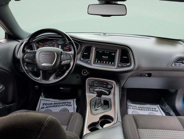 2022 Dodge Challenger SXT