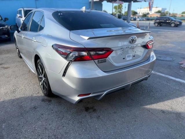2024 Toyota Camry SE