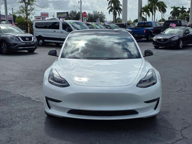 2022 Tesla Model 3 Long Range Dual Motor All-Wheel Drive