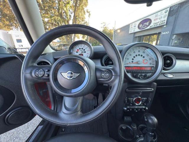 2013 MINI Hardtop Cooper