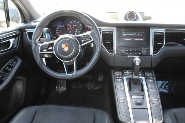 2018 Porsche Macan Base