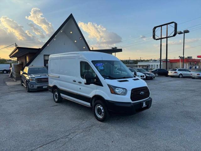 2019 Ford Transit Medium Roof w/Sliding Side Door w/RWB