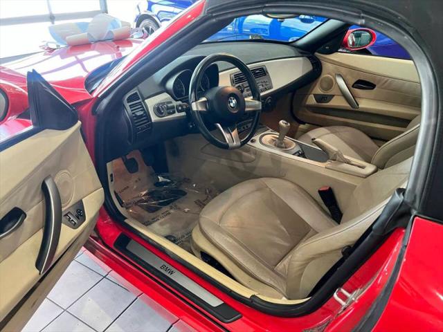 2003 BMW Z4 2.5i