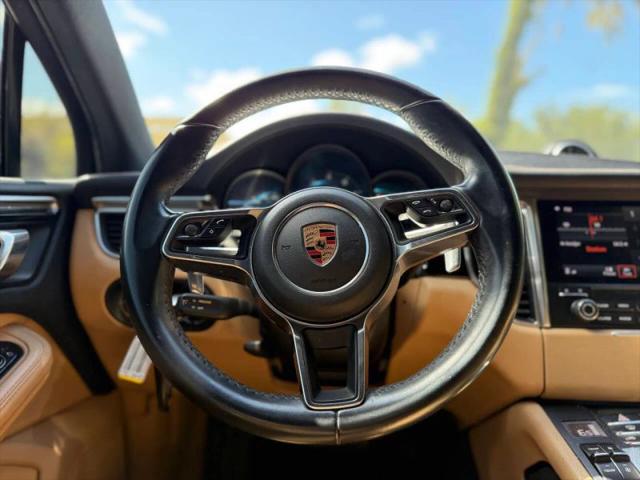 2017 Porsche Macan Base