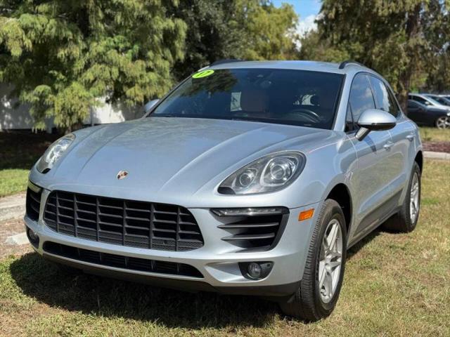 2017 Porsche Macan Base