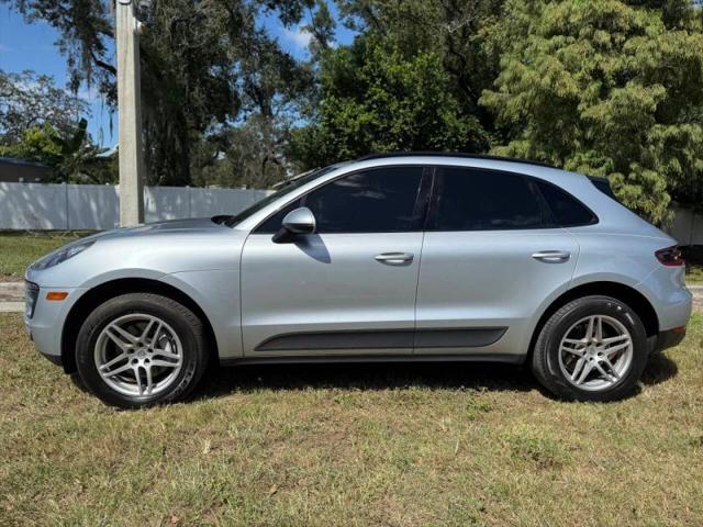 2017 Porsche Macan Base