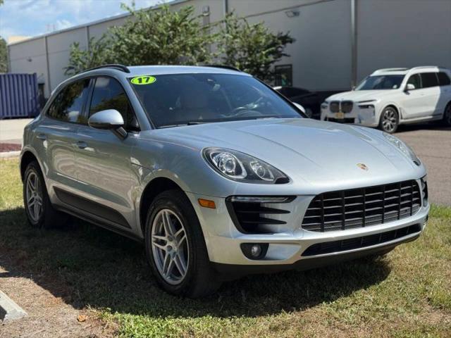 2017 Porsche Macan Base