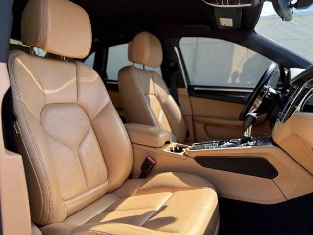 2017 Porsche Macan Base