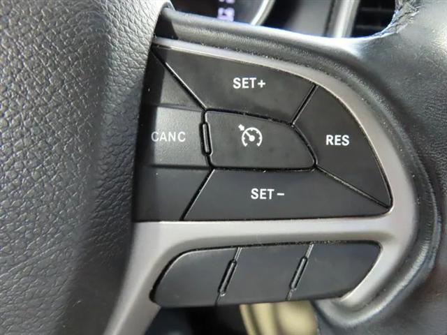 2021 Jeep Grand Cherokee Laredo E 4x2