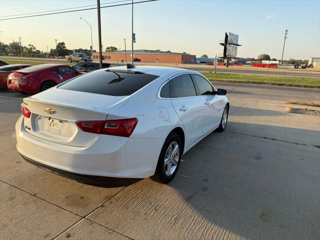 2023 Chevrolet Malibu FWD LS