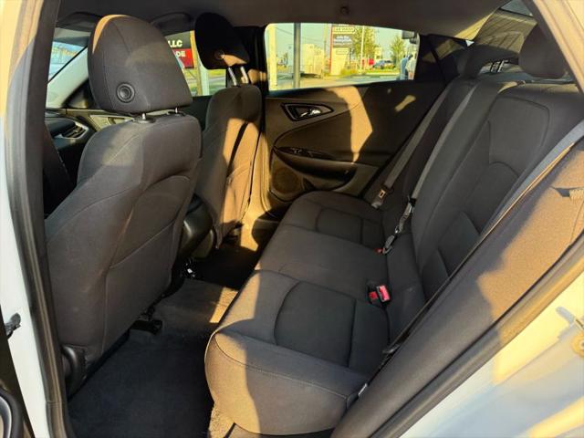 2023 Chevrolet Malibu FWD LS