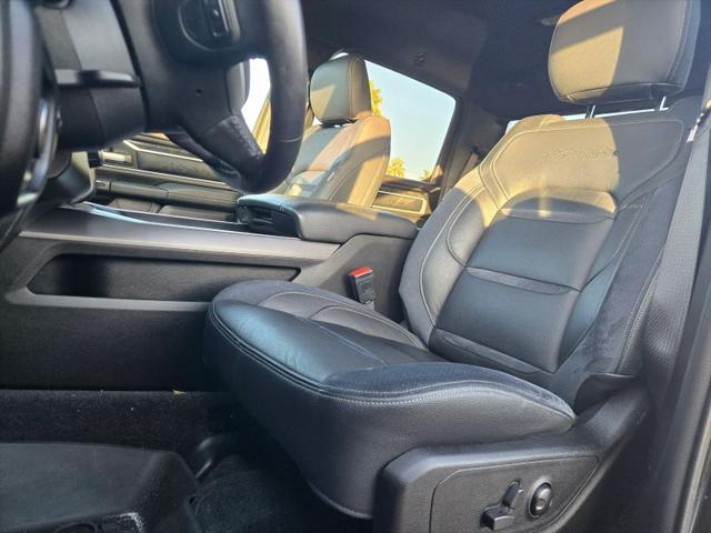 2022 Ram 1500 Big Horn Crew Cab 4x4 5'7" Box