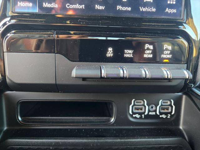 2022 Ram 1500 Big Horn Crew Cab 4x4 5'7" Box