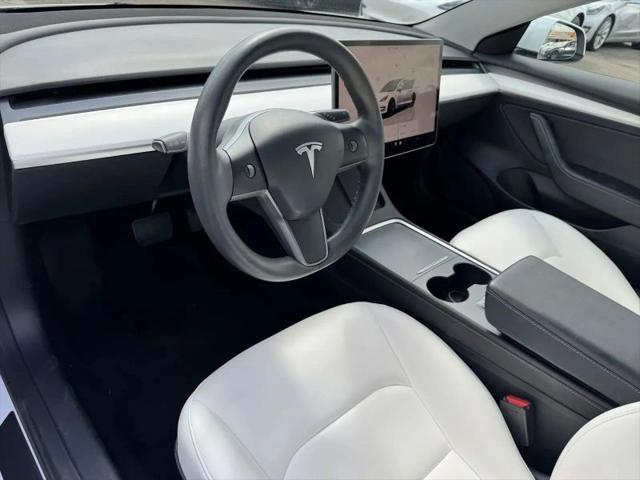 2022 Tesla Model 3 Rear-Wheel Drive