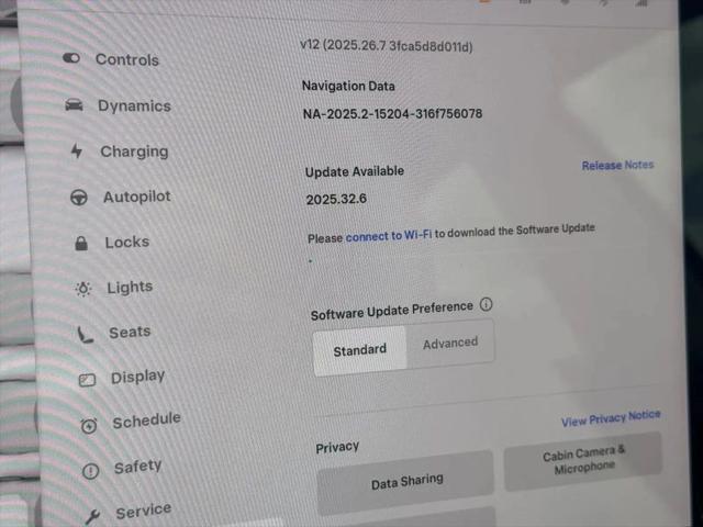 2022 Tesla Model 3 Rear-Wheel Drive