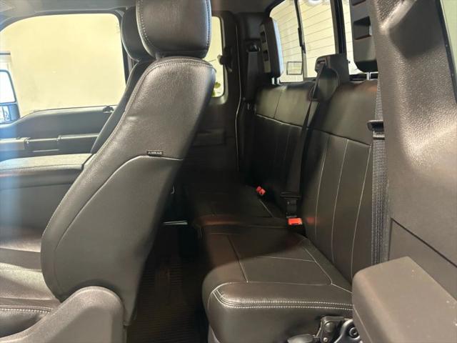2015 Ford F-350 LARIAT