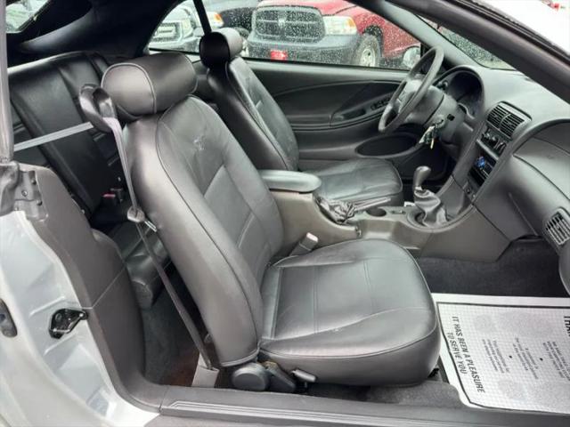 2003 Ford Mustang Premium