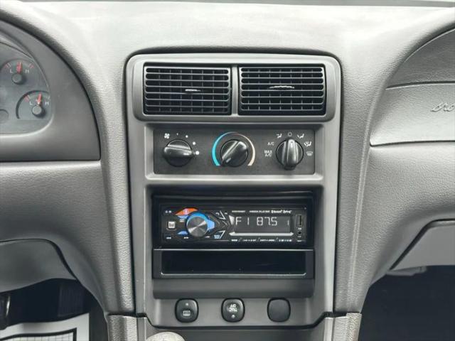 2003 Ford Mustang Premium