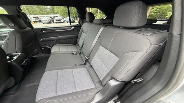 2026 GMC Acadia Elevation FWD